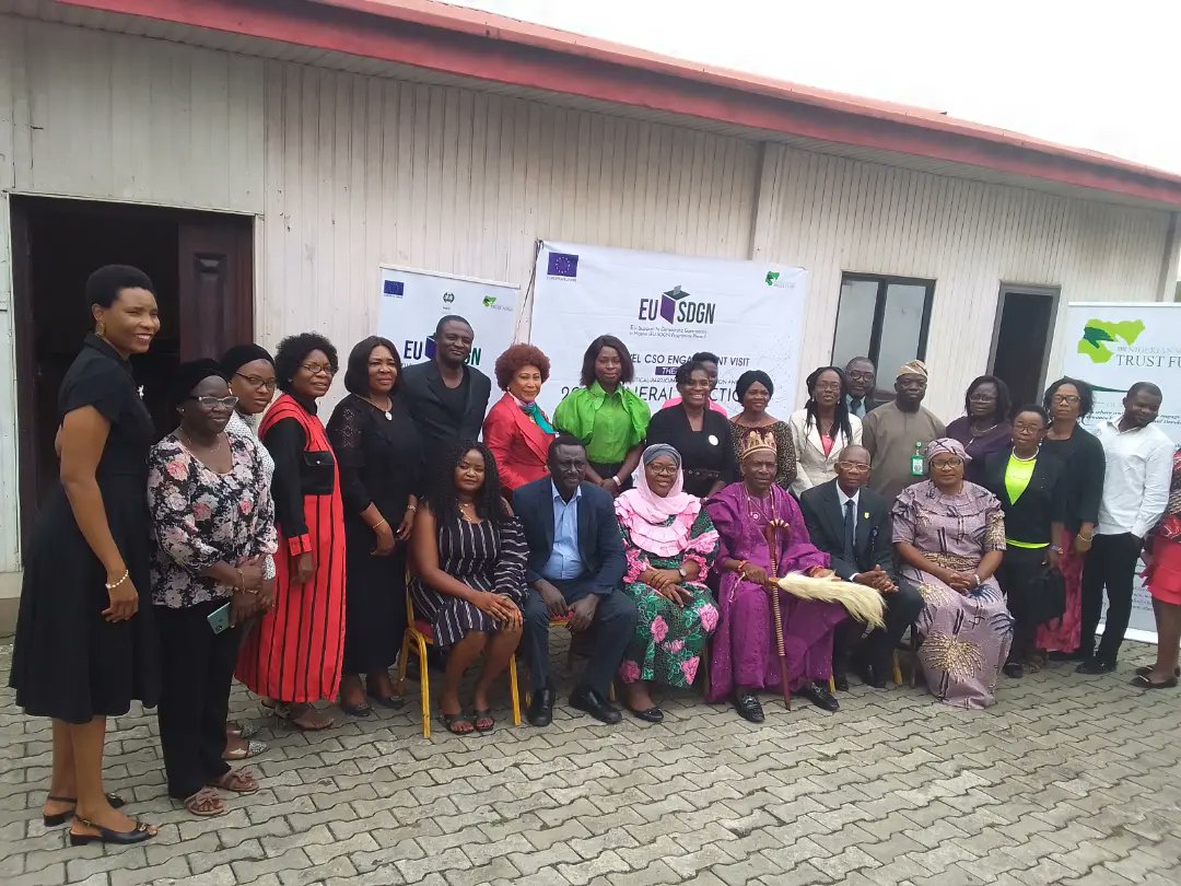 GovoteNg's tweet photo. Today @GovoteNg participated in the State Level CSO & stakeholders engagement organized by @EU_SDGN, @womenfundng in partnership with @ineclagos .
The objective was to build synergy to facilitate a free, fair, credible & inclusive elections.
#getyourpvc
#PowerOfYourPVC
#Nigeria https://t.co/ThVpUSbhq9