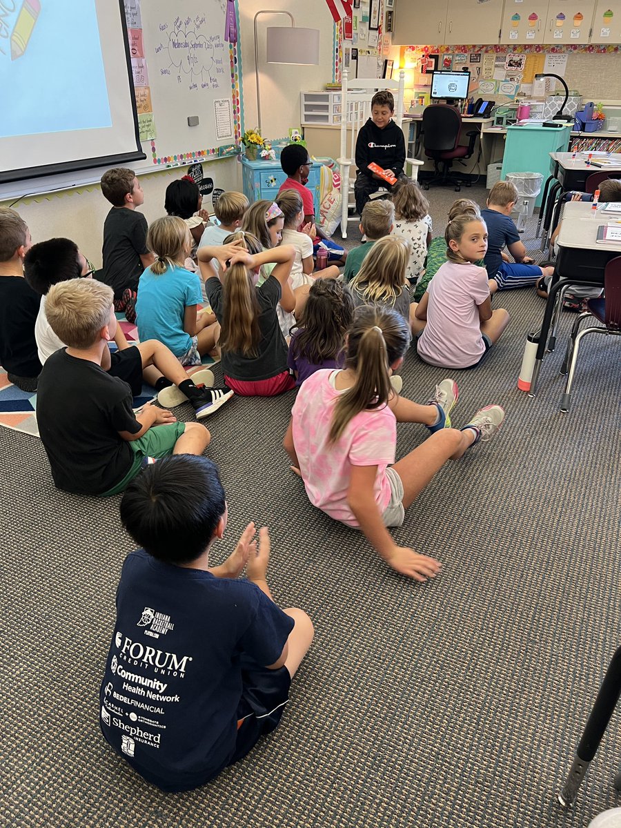 SREworldshakers's tweet photo. We enjoyed this special guest reader from 5th grade this morning! That sibling love😉❤️@ms_caffeinated https://t.co/19C3HSUPkb