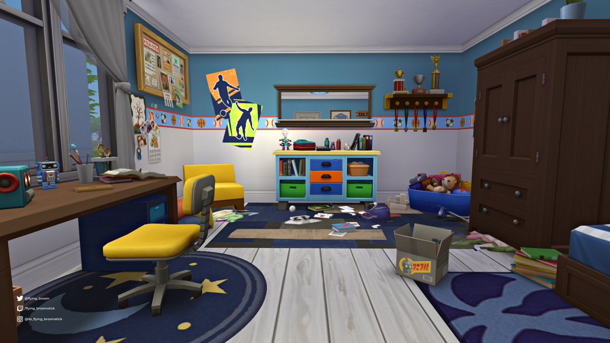 Flying_Broom's tweet photo. Made a messy pre-teen/kids' bedroom! Sporty, but also into robotics? Heck yeah. • #ShowUsYourBuild  #sims4roombuild #sims4 #TS4 #thesims #thesims4 #sims4room #nocc • @TheSims @SimsCreatorsCom @TheSimmersSquad https://t.co/XFF3yFQEhe