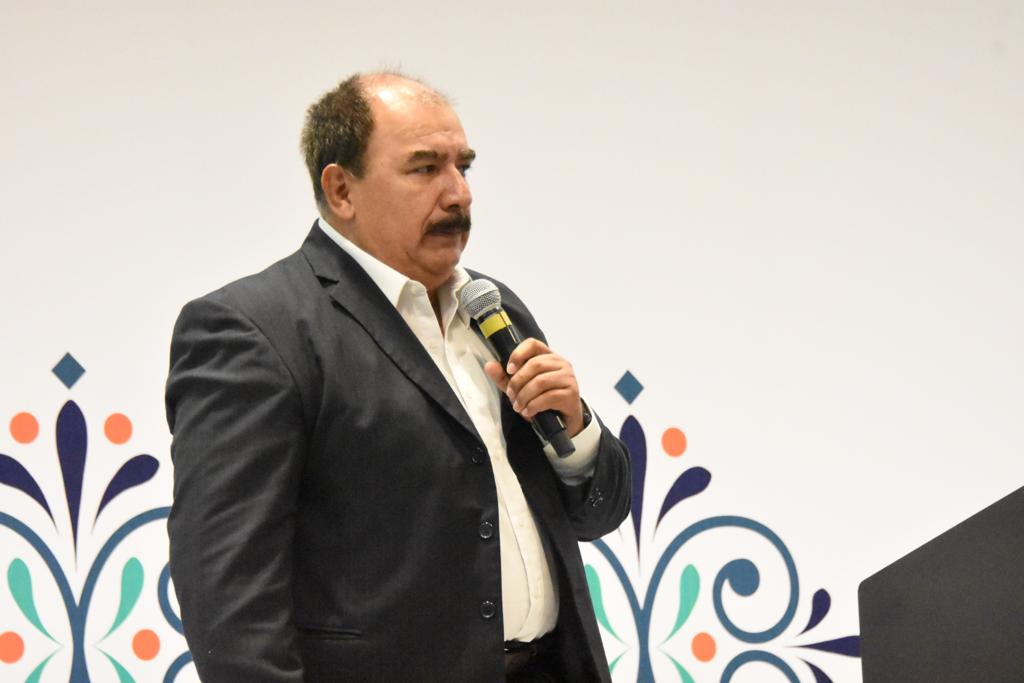 OnexpoNacional's tweet photo. El presidente @jorgeemijares, de Onexpo Nacional, estuvo presente durante el cambio de mesa directiva y el XI aniversario de la asociación @onexpopuebla. https://t.co/EbsiRiQc36