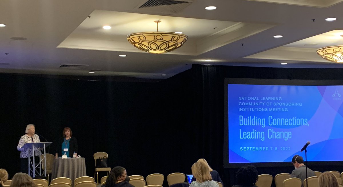 Two outstanding @CooperGME leaders Drs. Spevetz and Matthews presenting on @coopermedschool @CooperHealthNJ’s innovative GME structure at the @acgme #BuildingConnections2022 conference.