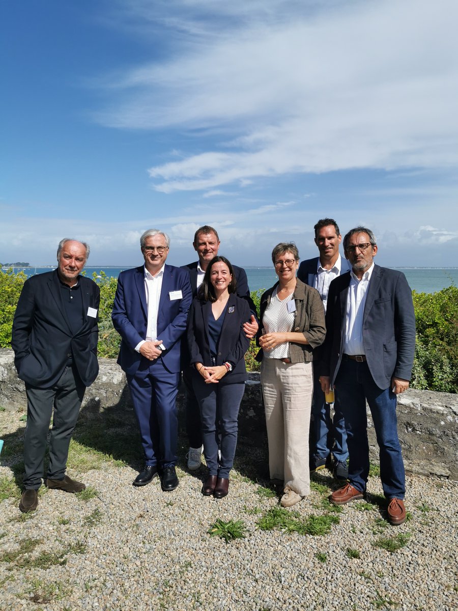Le <a href="/CeremaCom/">Cerema</a> engage une nouvelle collaboration avec l’ENVSN pour le verdissement des bases nautiques, dans la continuité des travaux menés conjointement depuis 2020

#environnement #developpementdurable #nautisme #basenautique