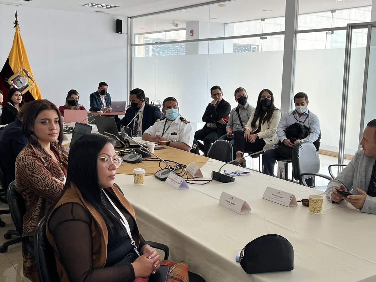 #Ahora| Me en encuentro en la Comisión de <a href="/SeguridadAN/">SeguridadAN</a> tratando el #Proyecto de #LeyDeIntercepciónDeAeronaves.

Trabajamos de manera coordinada por la seguridad del país, <a href="/Rodrigo_Fajar12/">Rodrigo Fajardo</a> 

#SomosID🍊💪🏻