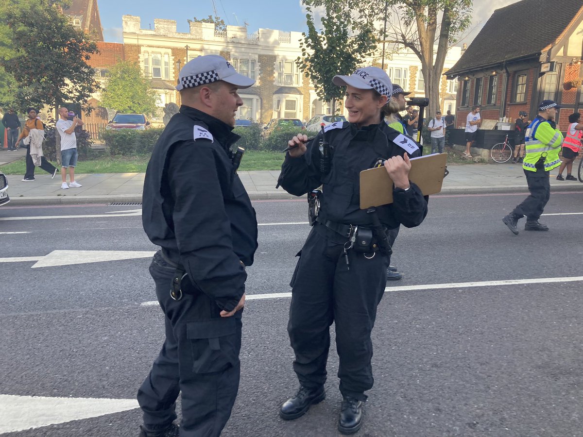 Et c’est une policière qui pilote tout ça, histoire de prouver encore un peu plus le retard de la France en la matière. 

Ça change de la BAC et des CRS.
