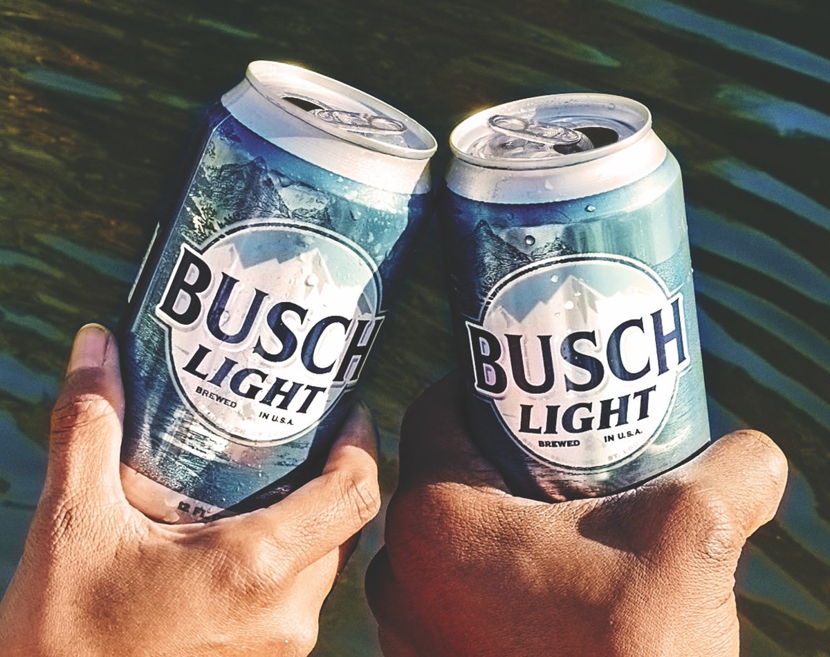 nebraska_qb's tweet photo. It's #NationalBeerLoversDay! Cheers🍻 https://t.co/O53rpsb6MY