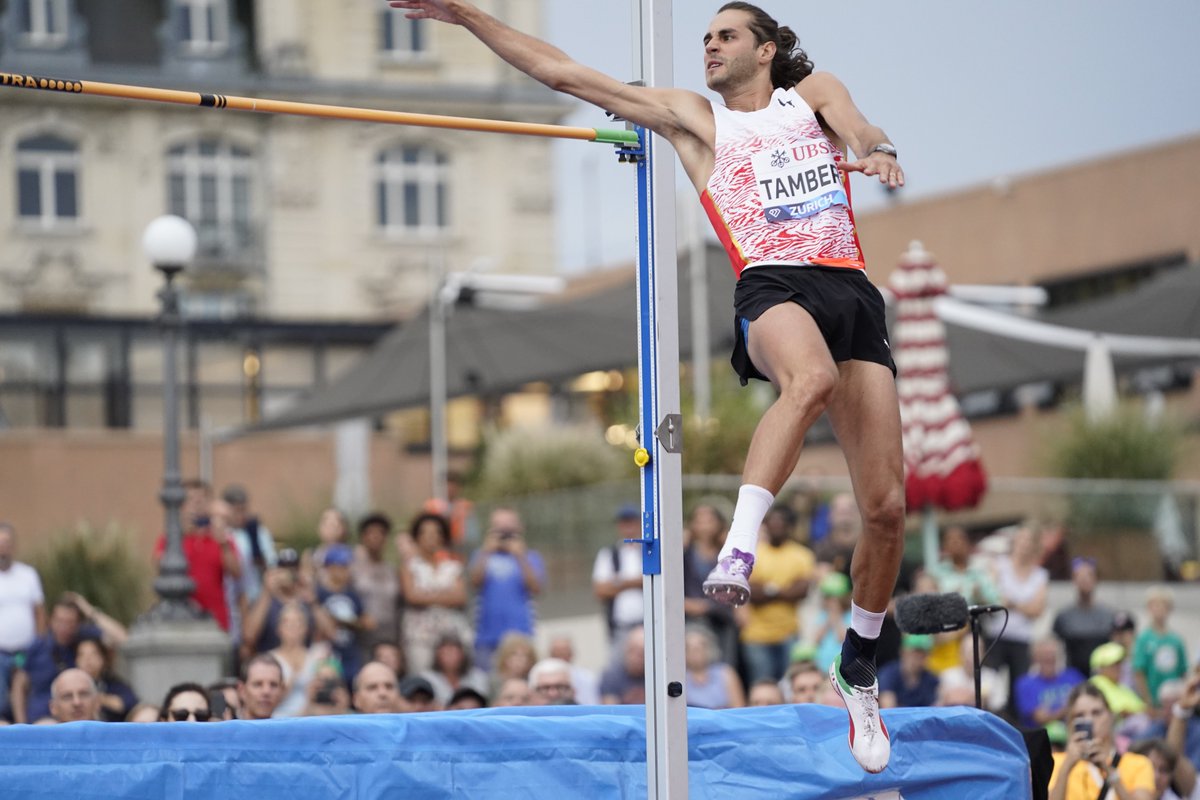 Wanda Diamond League (@diamond_league) on Twitter photo That's it!
<a href="/Mr_Jumps_/">JuVaughn Harrison OLY</a> can't clear 2.36m, which means <a href="/gianmarcotamber/">Gianmarco Tamberi</a> has successfully defended his #DiamondLeague title!
#ZurichDL🇨🇭
#DLFinal💎
📷 <a href="/chiaramontesan2/">Chiara Montesano</a> That's it!
<a href="/Mr_Jumps_/">JuVaughn Harrison OLY</a> can't clear 2.36m, which means <a href="/gianmarcotamber/">Gianmarco Tamberi</a> has successfully defended his #DiamondLeague title!
#ZurichDL🇨🇭
#DLFinal💎
📷 <a href="/chiaramontesan2/">Chiara Montesano</a>