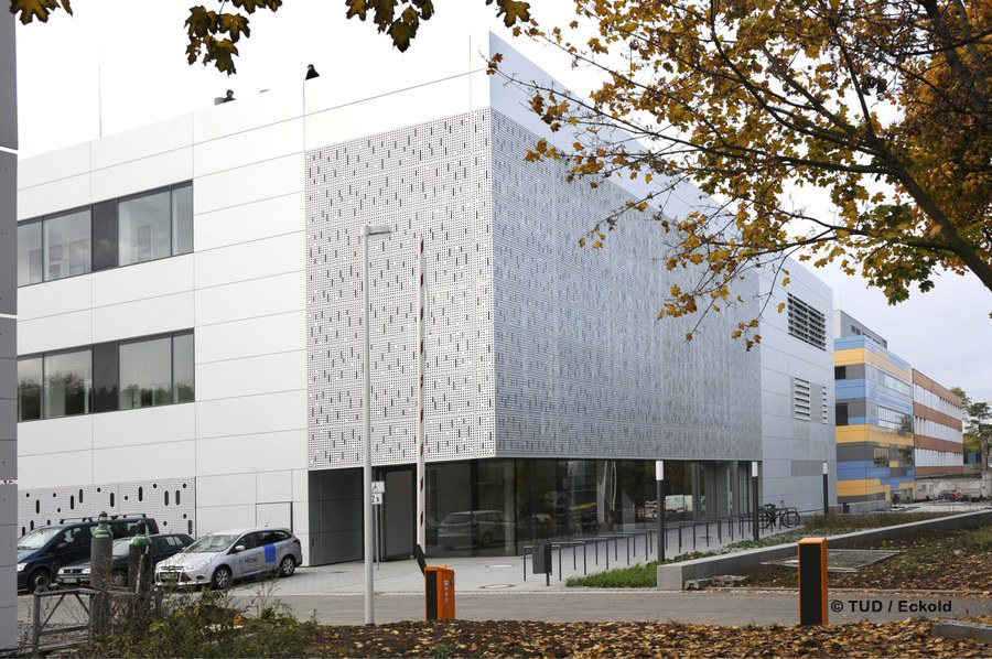 ResearchGermany's tweet image. The chair of #HighFrequency and #PhotonicsEngineering at @tudresden_de offers a #PhD position (offer only in DE; working lang. DE+EN) - Is it your chance? 👉 ow.ly/VUqs50KAJpa #PhDGermany #ElectricalEngineering #MechanicalEngineering #Physics