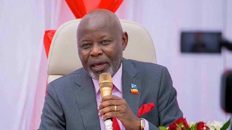 rdcmonde_mag's tweet photo. #RDC: Le probable #PM à l'Est: @VitalKamerhe1 se rendra dans la partie #Est du pays du 12 au 28 sept 2022 pr une tournée socio-politique. L'un des objectifs est de #remercier la population de l'avoir #soutenu pendant sa détention en prison.
@BillyKambale1 @uncrdc https://t.co/M723CPdPL8