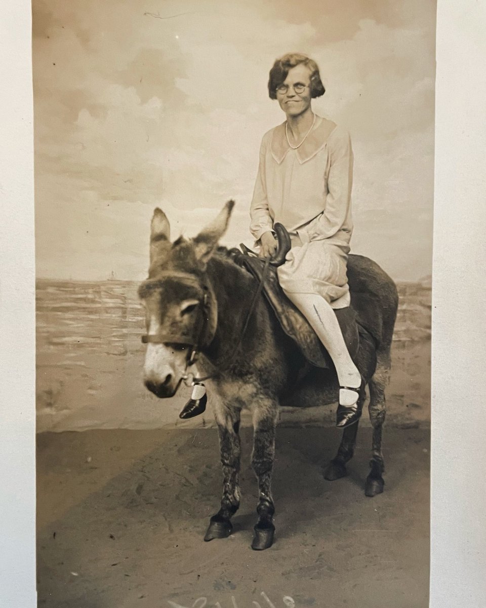 Young women wearing glasses riding a donkey. Postcard c1920
.
For sale on eBay ebay.co.uk/itm/2952052923…
.
.
.
#donkey #donkeys #seaside #studio #beach #woman #glasses #glassesgirl #1920s #1920sfashion #riding #donkeyride #donkeyriding @ United Kingdom instagram.com/p/CiNqDjrIQua/…