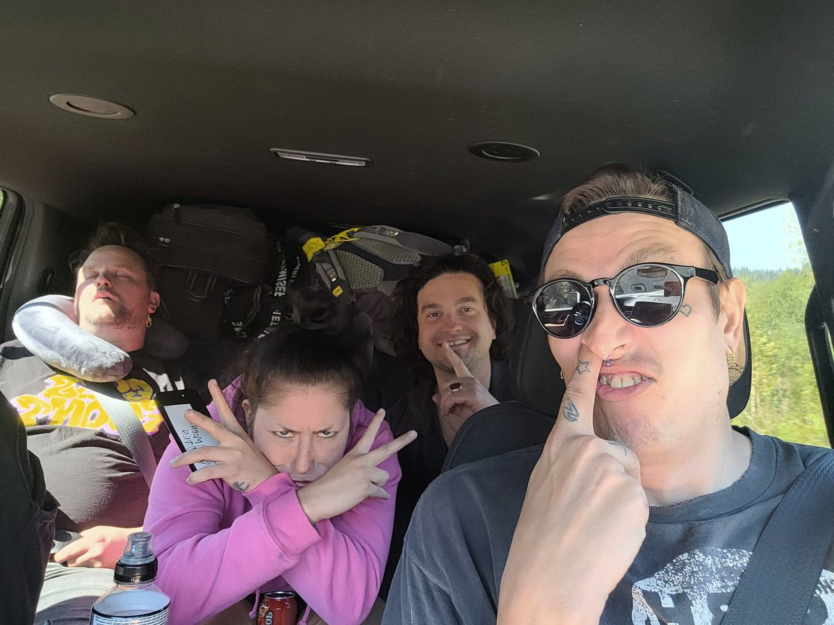 ChairmanPunk's tweet photo. Vancouver was a blast. Can't wait to come back. https://t.co/6kFZ2nF0dX