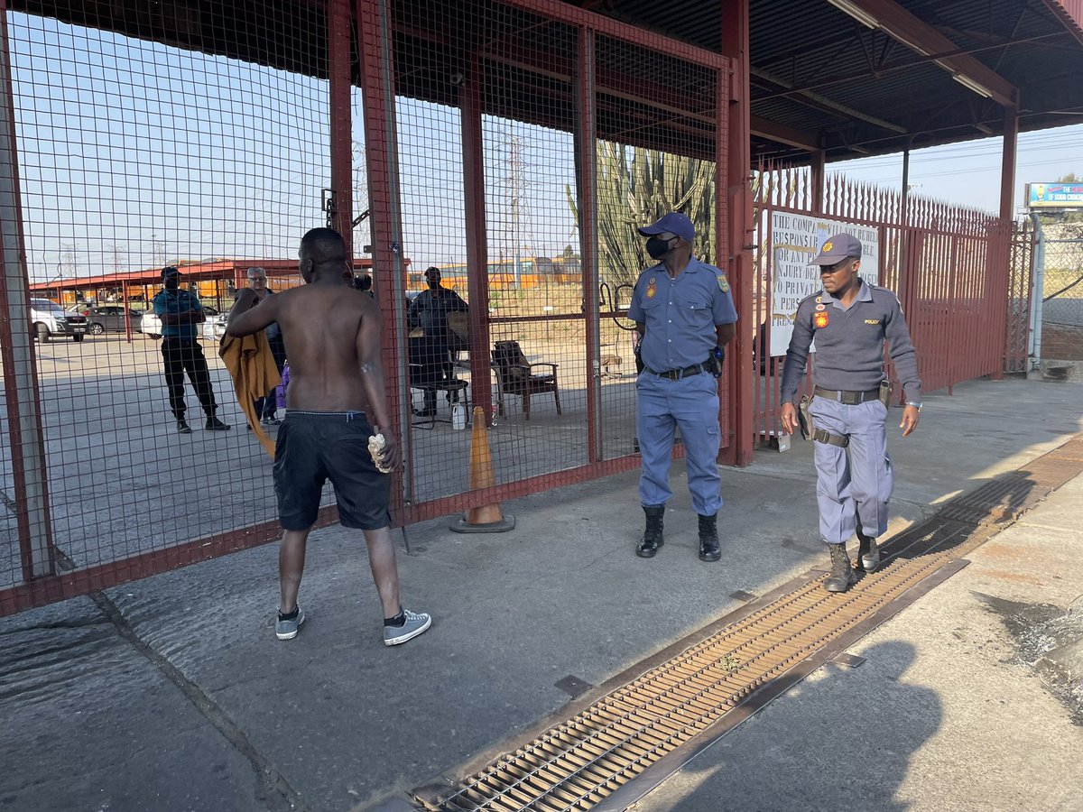 ewnreporter's tweet photo. [IN PICTURES] #PutcoBusStrike Bus drivers protest at Putco in Pennyville over salaries. @Vee_Makhoali https://t.co/D3lx22JVhN
