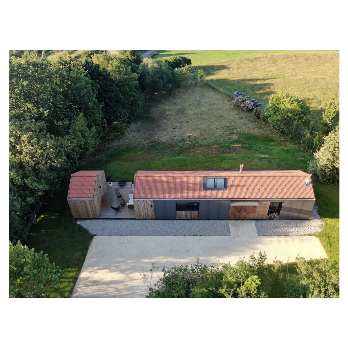 ROOM2030_'s tweet photo. Todo el año es verano en ROOM2030 |
All year is summer in ROOM2030.
#bemodular @ArcelorMittal_C @ecussleep @Geopannel @RocaMADGallery @SaintGobainES @SchneiderES @GrupoFinsa @Normagrup https://t.co/n8QDQEcvgG