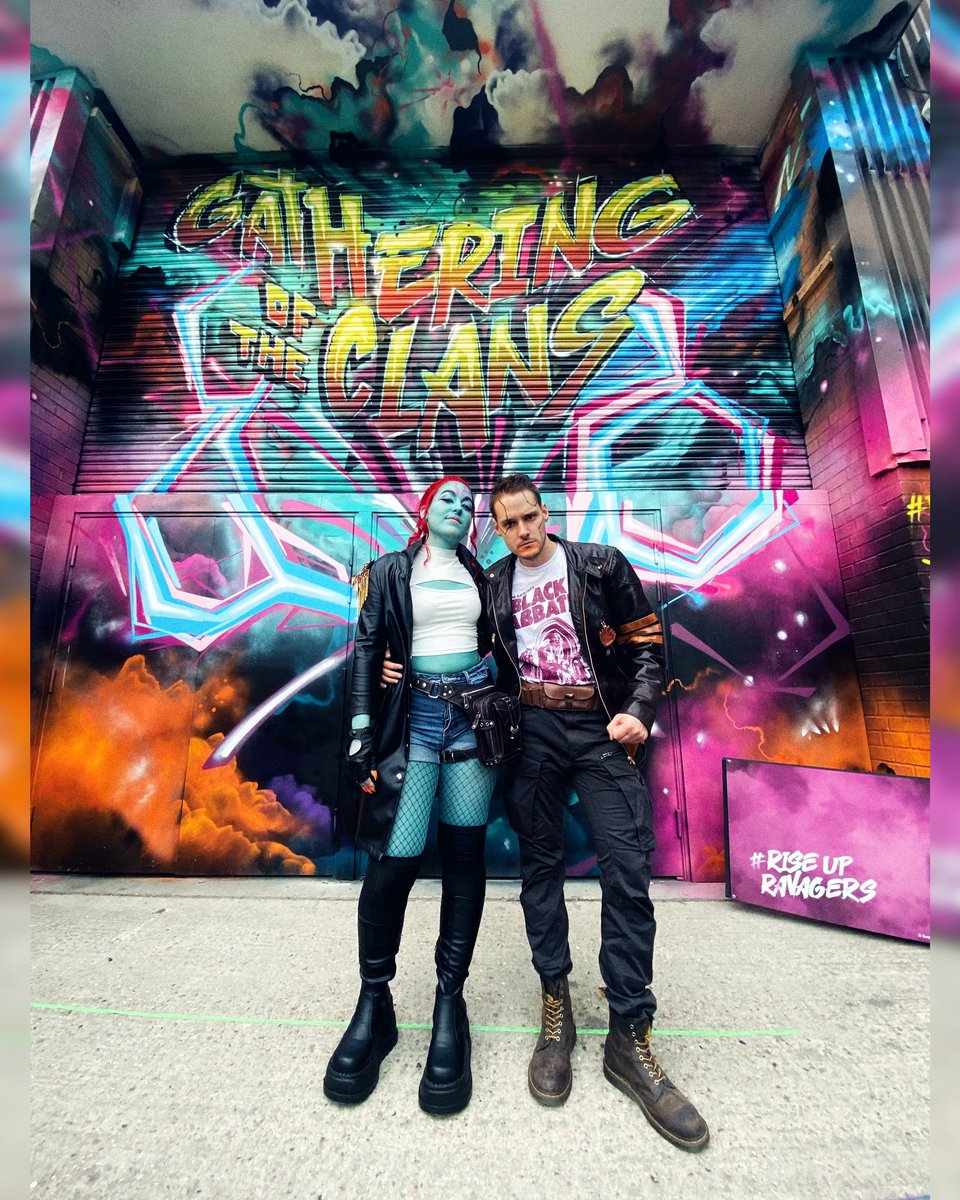 AdeleWho's tweet photo. Me and @MGSBloon at @secretcinema 

📸@Monsieur_Phal 

#secretcinema #secretcinemaguardiansofthegalaxy #riseupravagers #gatheringoftheclans #makeup #immersivetheater #cosplay #costume https://t.co/8RLgdUfM9w