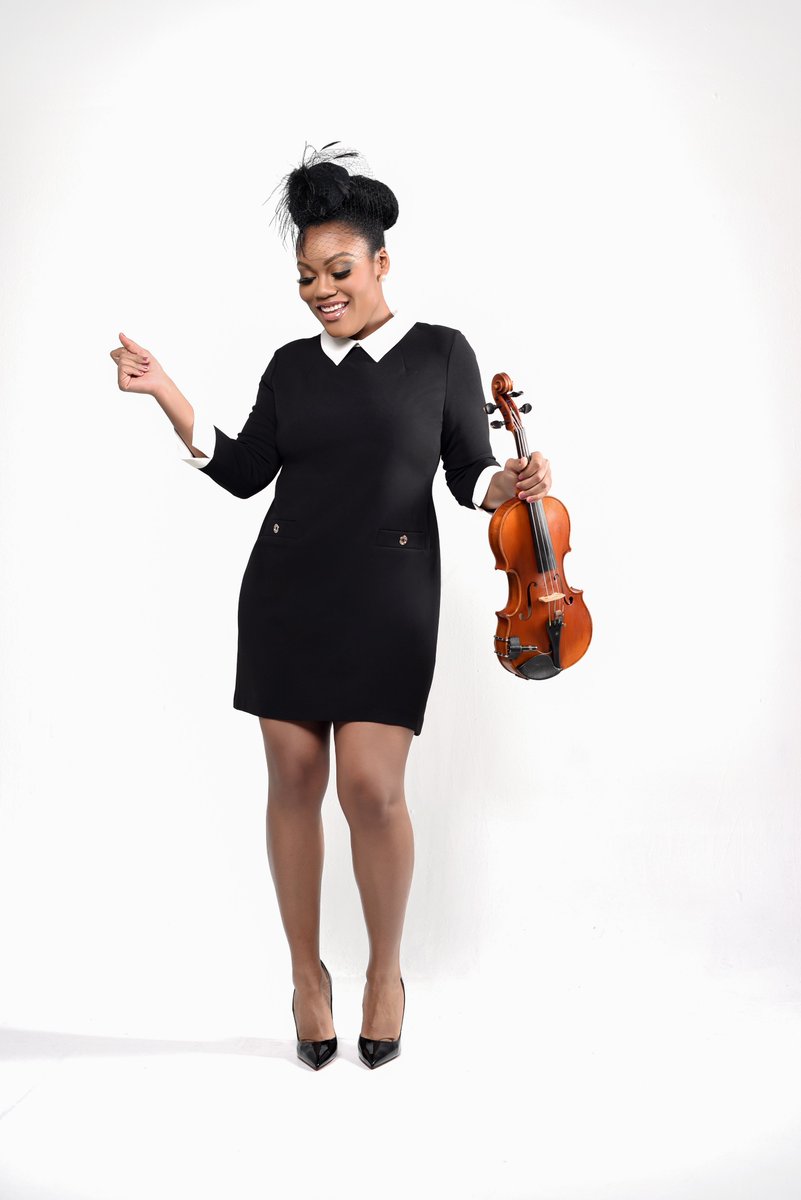 Our September Artist of the Month is Chelsey Green! Read more about her on our website here:
palmspringswomensjazzfestival.org/artist-of-the-…