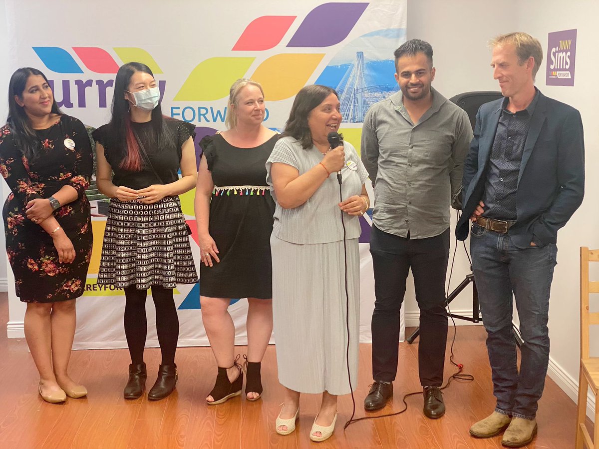 PhilipAguirreBC's tweet photo. Great to meet the Filipino community  with @RamonBandong Multiculturalism is our strength in #SurreyBC City hall needs a fresh start. Let’s move @SurreyForward @jinnysims @Newton_BIA @OldSurrey https://t.co/RSI2kGYOEB