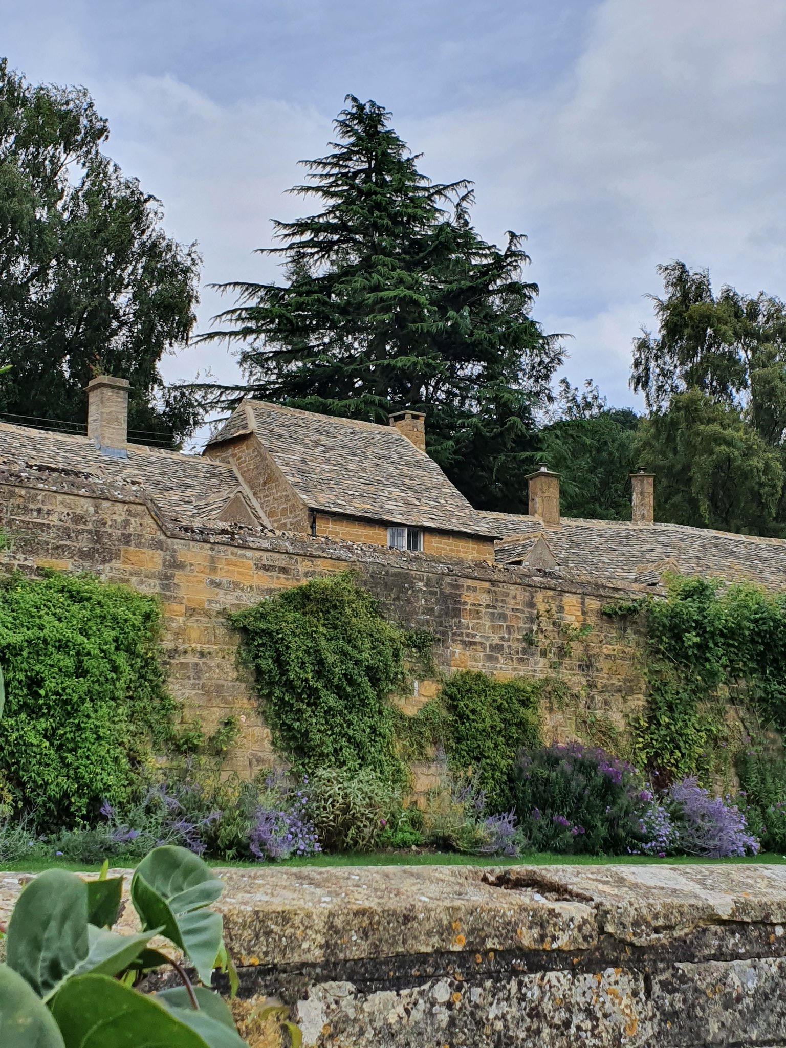 Cotswold Way Association (CotswoldWay) / Twitter