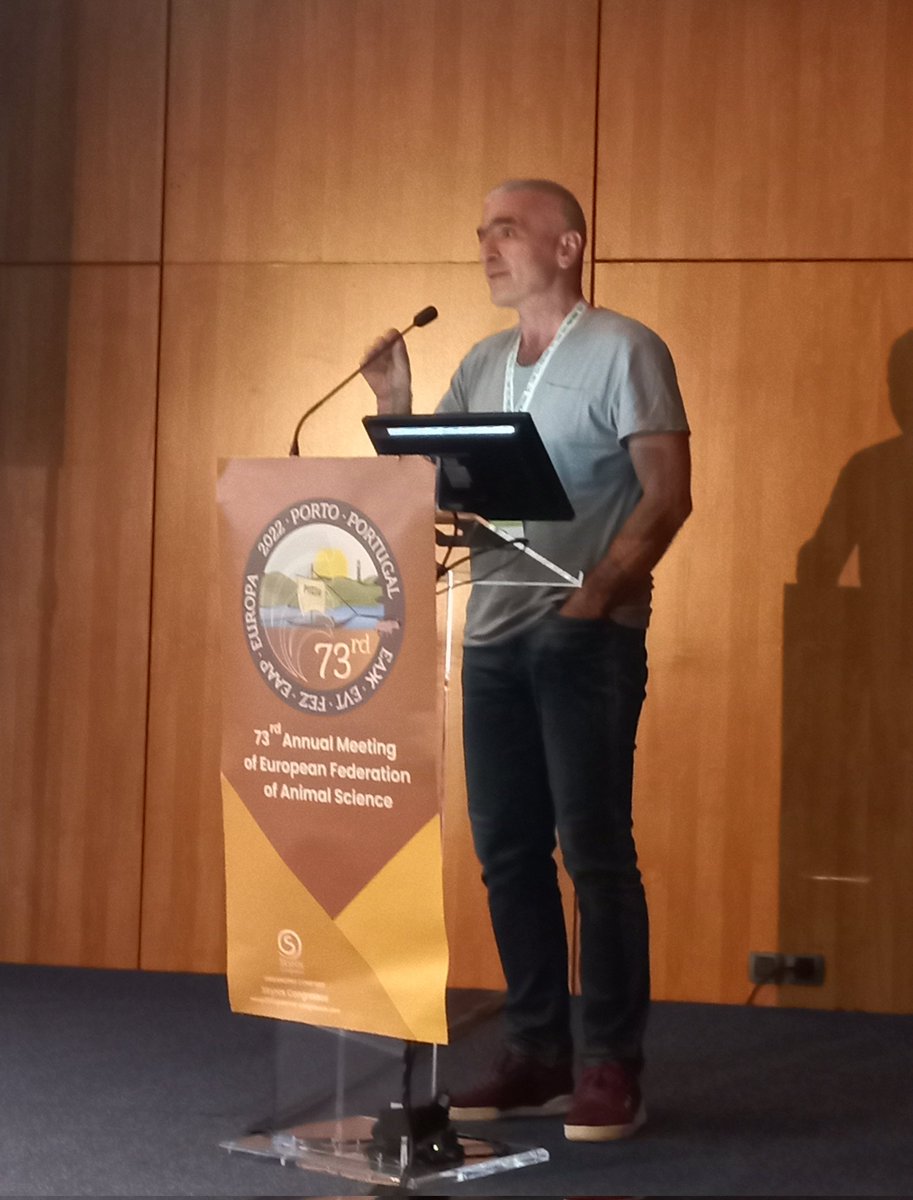 🔴 ATF attending the <a href="/EAAPofficial/">EAAPofficial</a> General meeting #EAAP2022 
➡️ for an even stronger collaboration 🤩
With <a href="/SofiaSantosAna/">Ana Sofia Santos</a> <a href="/giuseppe_bee/">Giuseppe Bee</a> <a href="/AnaGranadosChap/">Ana GranadosChapatte</a> <a href="/FrankOMara8/">Frank O'Mara</a> <a href="/andrearosati00/">andrea rosati</a>