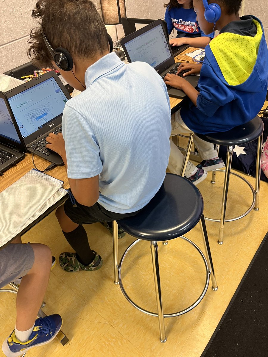 MsSalsingerTech's tweet image. Using @typingclub to work on our skills today! We love that there’s a free version available to students. Our students earn points by completing assignments like this and showing star behavior in Technology, some are almost ready to collect their first prize🤩@MNPSLearningTec