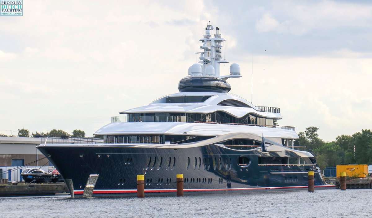 Dutchyachting's tweet photo. #Project1010 (which will get the name #Katyusha according to some sources) was launched by #Feadship in #Makkum on 18 August. In the meantime the the #mast of the 118m/ 387’2” #yacht was added in #Amsterdam. For the launch video: https://t.co/yVYug3gECA Photos by @DutchYachting. https://t.co/bOp3ZQH2yv