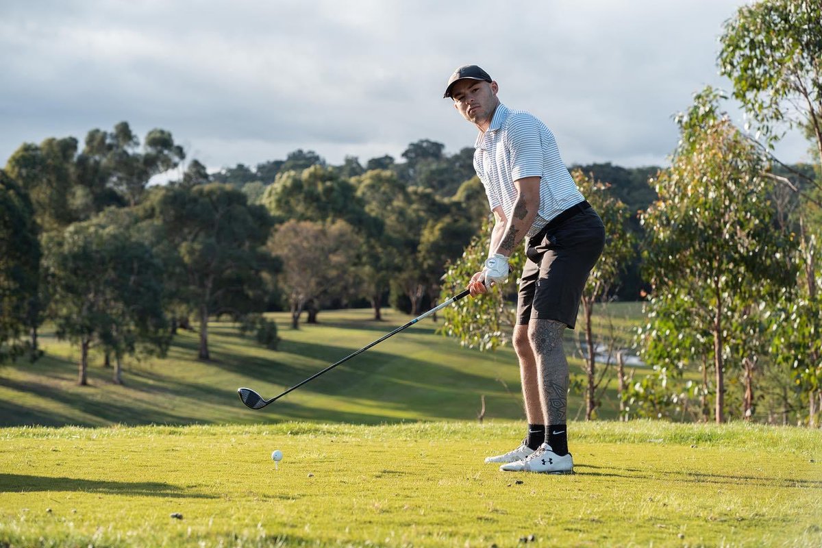golfthreadsco's tweet photo. The #golfthreadsco apparel range is engineered for performance and comfort, the swag factor is a bonus ⛳️ 🧵 😉 

Shop here 👉 https://t.co/YQaPAhrAJk 

#golfthreadsco #golf #golfer https://t.co/NwCQ0nlQkZ