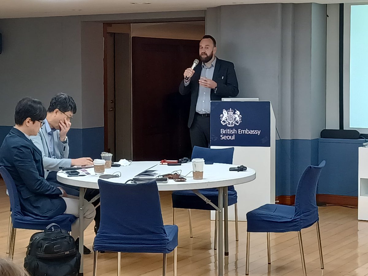 praeferre's tweet image. This week is a significant week for our journey in contributing to shaping the future of Smart Cities in the UK and beyond.
 
In South Korea at the World Smart City Expo, we discussed how @Praeferre is solving the global data privacy challenges and empowering the digital citizens