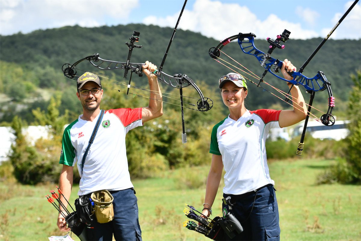 FitarcoItalia's tweet photo. #Mondiali3D #Umbria2022
L'Italia mette in bacheca 1 🥇, 1 🥈 e 2 🥉 nel mixed team. Domani eliminatorie individuali, venerdì finali a squadre e sabato a #Carsulae finali individuali 💪🏹🇮🇹 
Tutti i risultati nella news 👇
https://t.co/Rnn5bQMp5p
#fitarco
@worldarchery @Coninews https://t.co/0KafK5ZmvO