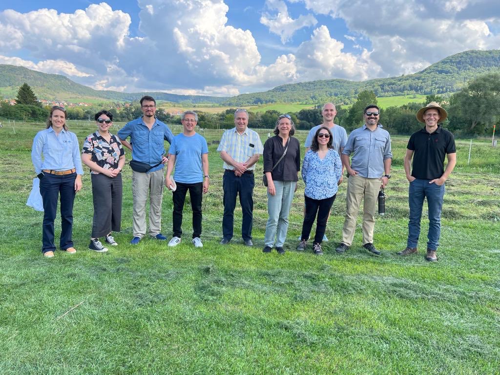 feaburto tweet media