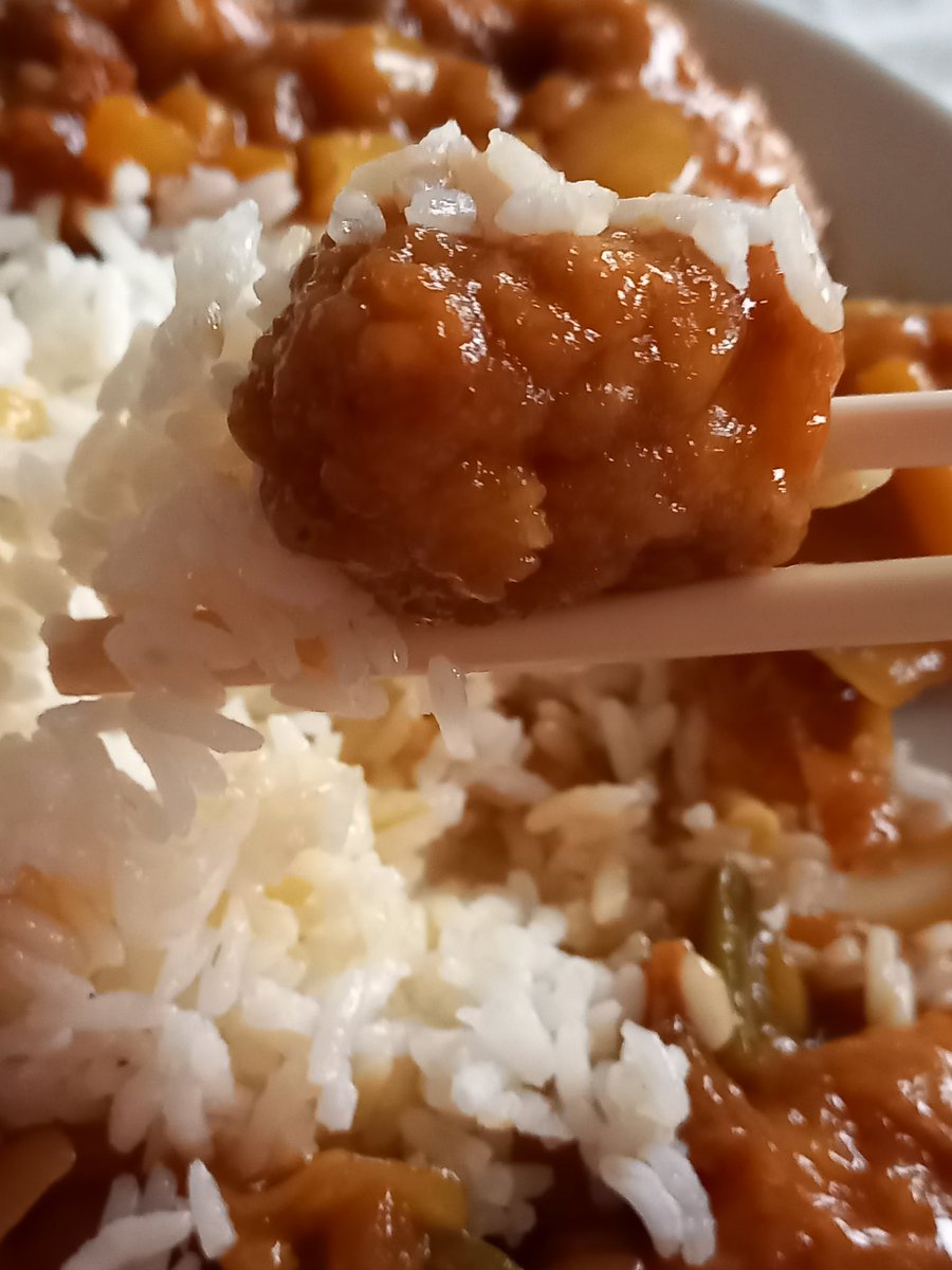 bcsarmiento's tweet photo. Otra vez el #antojo de #almuerzochino sera por el #festivaldelaluna????
Por lo que sea, hoy fue #arrozblanco en arrocera @hevz06 y #polloagridulce 😄😄🤤🤤🤤
Lástima que no hice caldo, combinaba perfecto con la lluvia.....🤷🏻♀️🤷🏻♀️🤷🏻♀️😏😏
Feliz almuerzo a todos!!! #FelizMiercoles https://t.co/eTa9f6SV7S