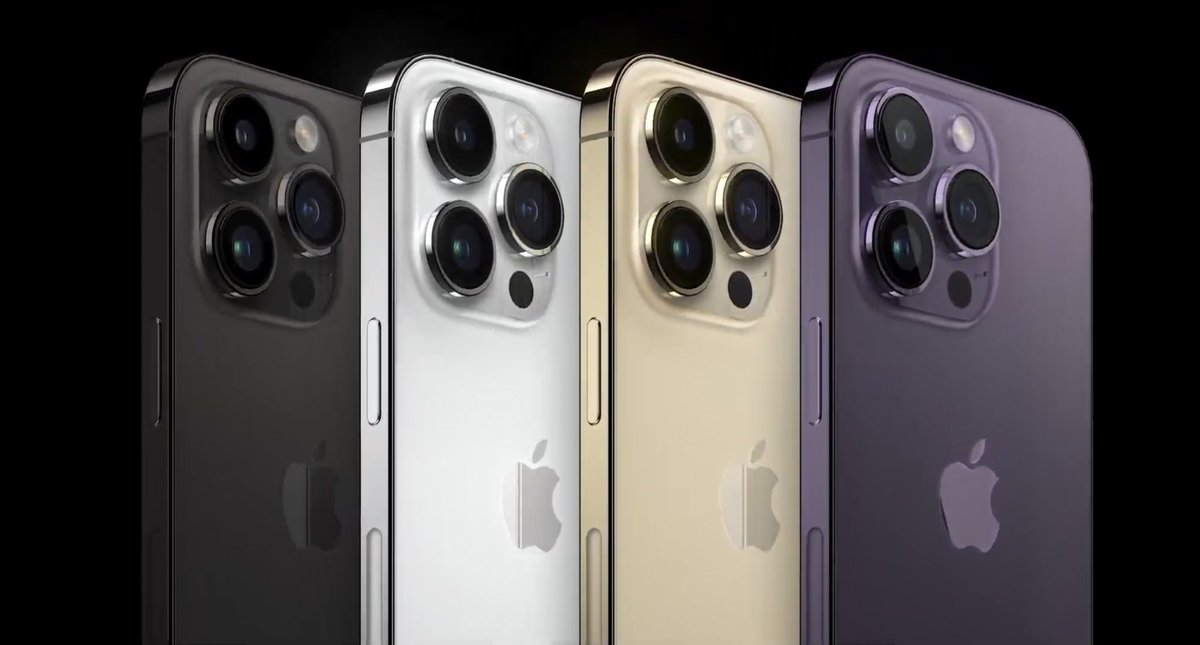 MoustafaHadary's tweet photo. There’s a Purple iPhone 14 Pro Now!!!! That’s the one I’m getting since they got rid of the Blue one!!!!! It’s so cool that the iPhone front camera cut out is now a notification bar too that’s so cool!!!!! #iPhone14Pro #iPhone14 #AppleEvent #PurpleiPhone https://t.co/gcxJZ8y83g