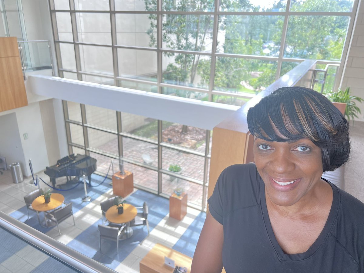 WSAVTinaTS's tweet photo. πMy current situation. Preparing for Breast Cancer Awareness Month at the Lewis Cancer and Research Pavilion. @WSAV @chooseSJC #BuddyCheck3 #breastcancersurvivors π#breasthealthmatters #Savannah π https://t.co/GYxZNKrljI