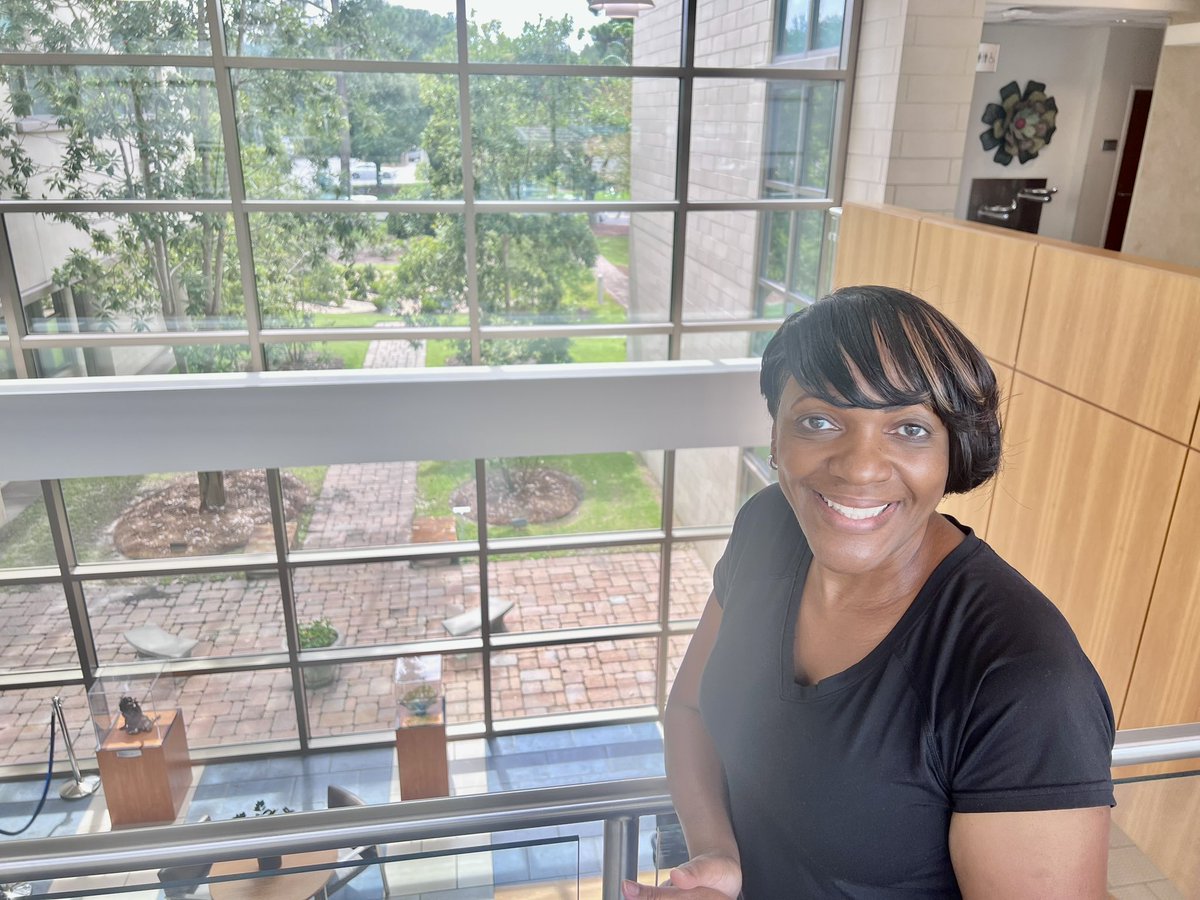 WSAVTinaTS's tweet photo. πMy current situation. Preparing for Breast Cancer Awareness Month at the Lewis Cancer and Research Pavilion. @WSAV @chooseSJC #BuddyCheck3 #breastcancersurvivors π#breasthealthmatters #Savannah π https://t.co/GYxZNKrljI