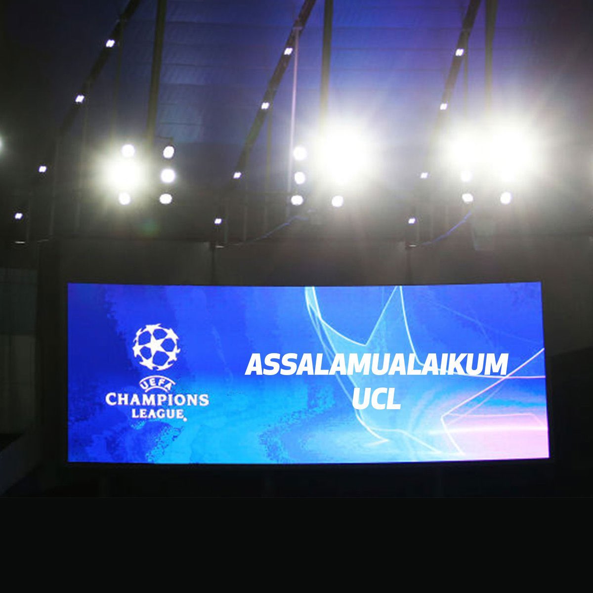 podcastretropus's tweet photo. Lo bayangin, saking gedenya fans sepakbola di Indonesia, kalimat “assalamualaikum UCL” yang biasanya muncul di meme ucup sanusi ampe bisa muncul beneran di stadion 😂 https://t.co/srL1RUrpid
