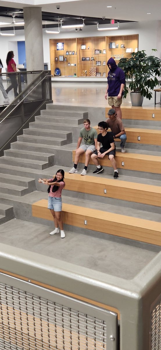 McFaddenAP_Calc's tweet photo. New students (juniors) in our @LCPS_Academies Advanced AET program exploring the building and making connections across pathways with @Goosechase . Thanks @MrsHiltnerReads for setting this up and @BMarkleyEDU !

#connectionbeforecontent https://t.co/dBdmr2S2WJ