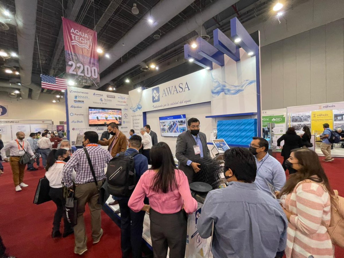 AWASA_GDL's tweet photo. AWASA presente en la Expo AQUATECH 2022. Segundo día del Evento. Nuestros consultores de ventas brindando asesoría a todas las personas que nos visitan. Estamos ubicados en el Centro Citibanamex, Ciudad de México, Stand #2214. ¡Te Esperamos! ¡Trabajando por la Calidad del Agua! https://t.co/Bhlpml5bxQ