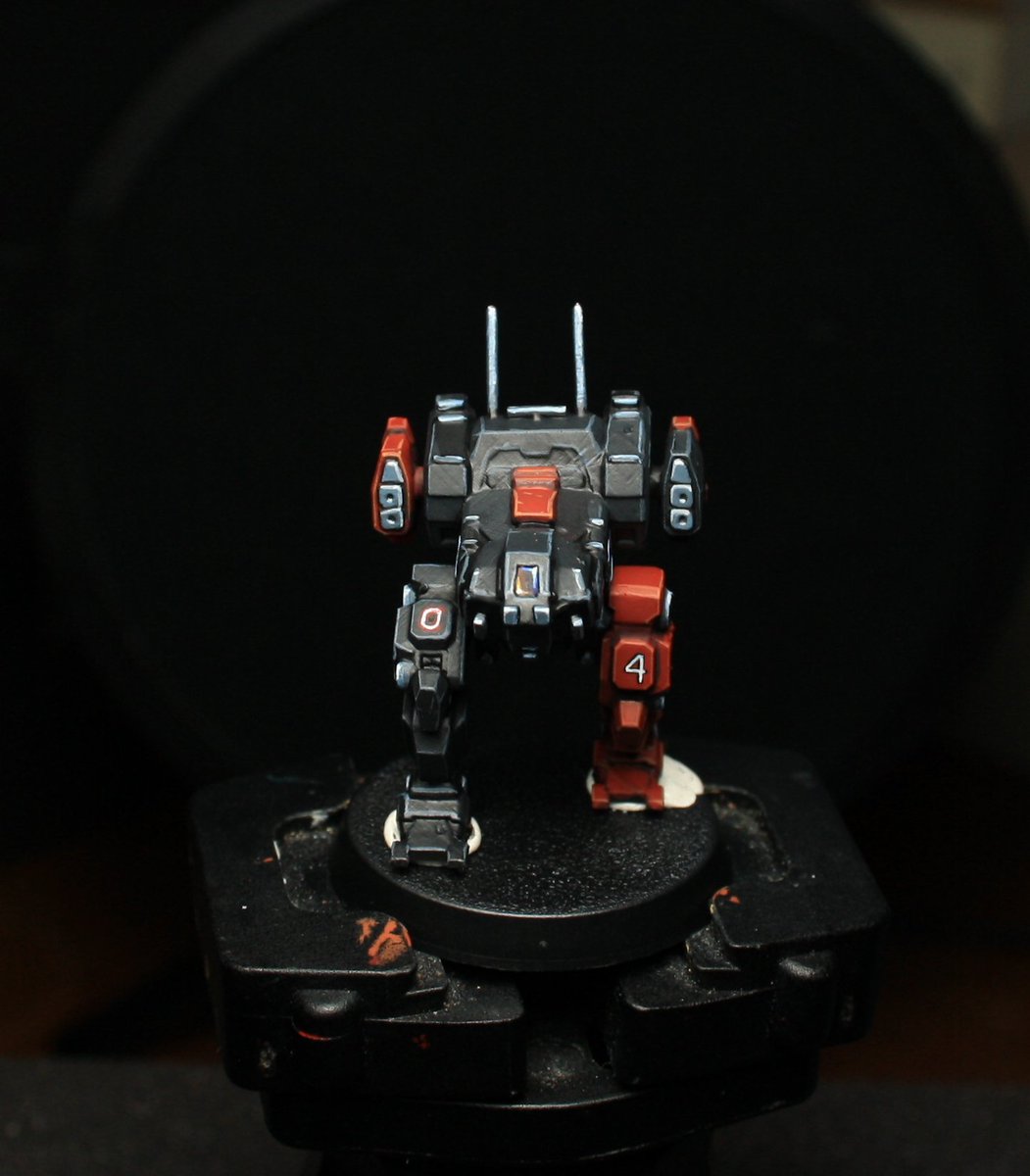Trusty Jenner will soon join the battle in #battletech

#minipainting #miniaturepainting #battletechminiatures #minis #miniatures #scifi