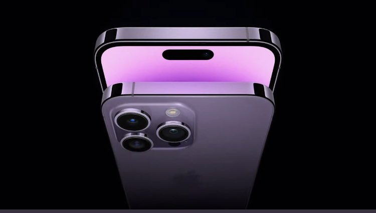 am_shadii's tweet photo. BREAKING: Apple, $AAPL officially unveils the iPhone 14 Pro &amp; Pro Max. https://t.co/JB35tRO021