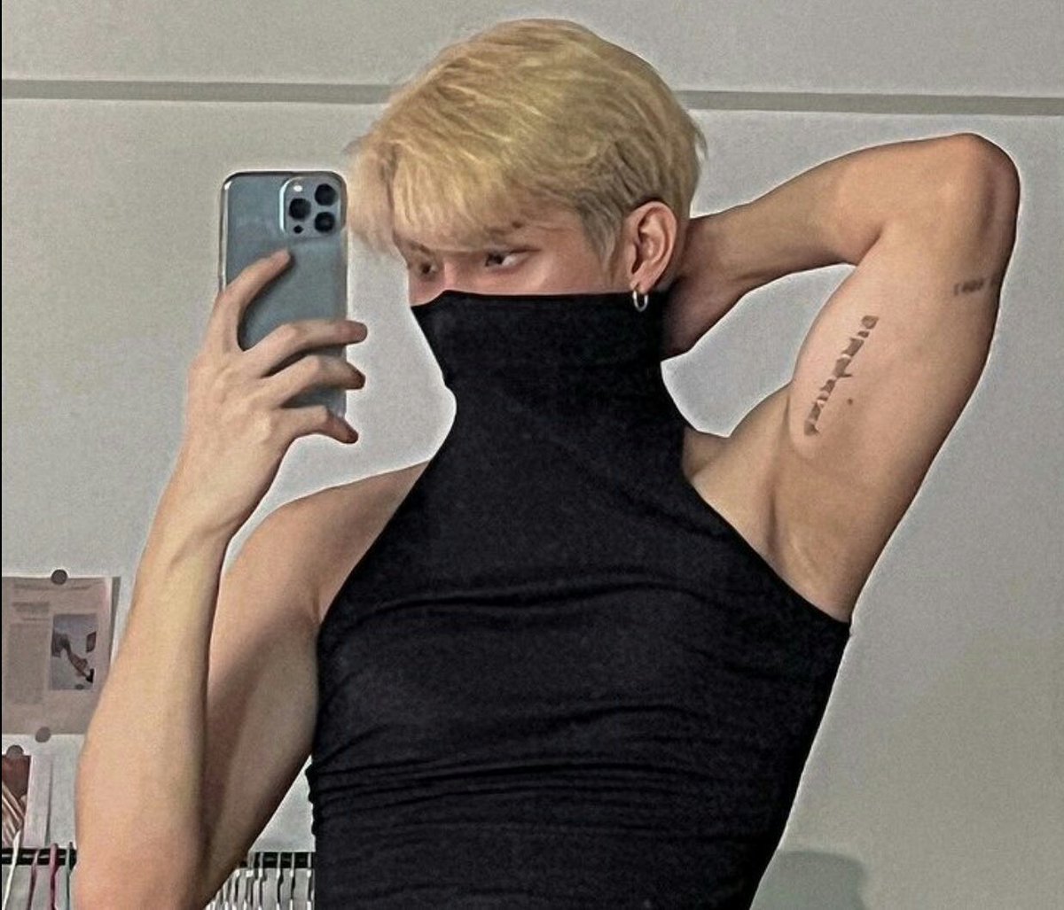 TsukkiEveryday's tweet photo. hear me out, post timeskip Tsukishima Kei in this fit 👀 https://t.co/9SqFXb5w8F