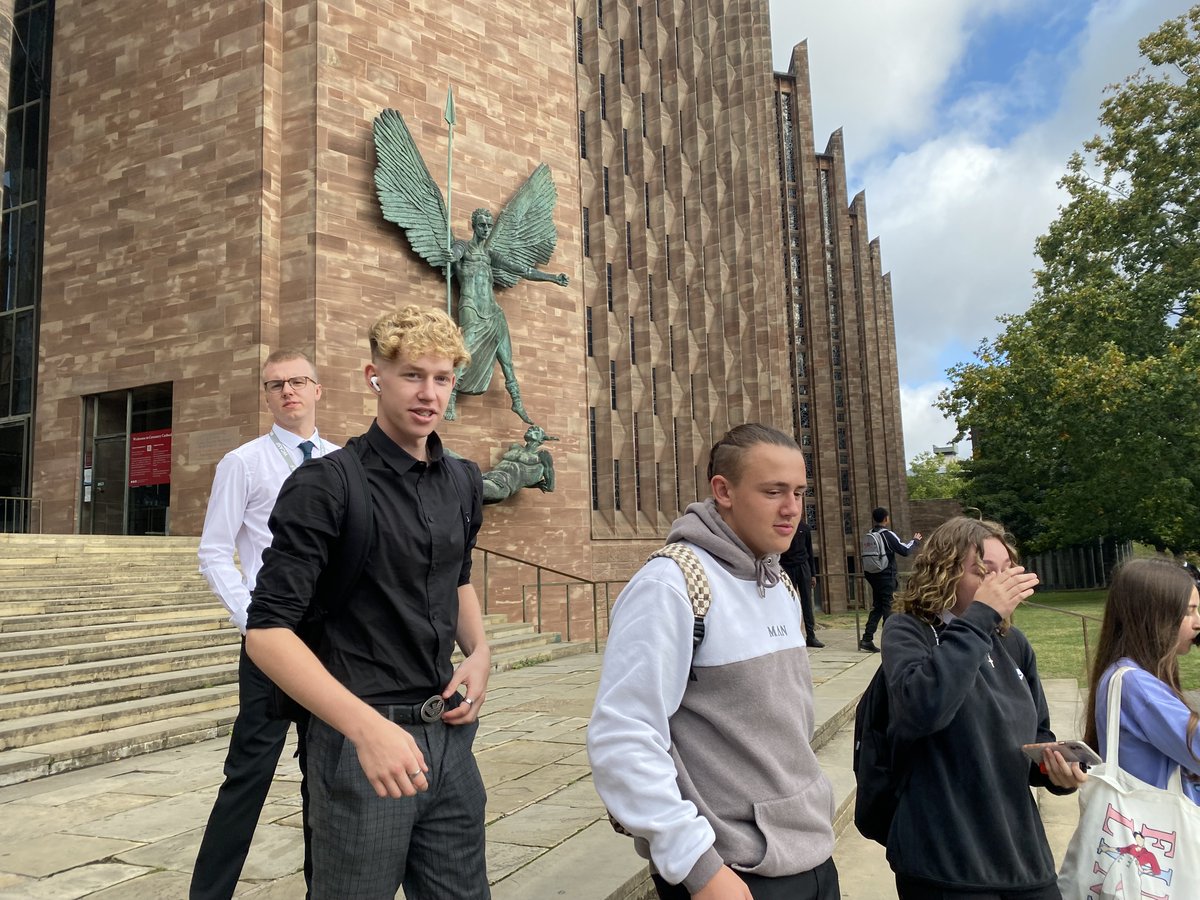 WCA6thForm's tweet photo. A fantastic 1st day for a great group of respectful, positive &amp; interesting students starting out as part of the WCASF. Tons of information &amp; motivation for the journey &amp; a bit of fun as we all get to know our new colleagues!! On with the transition work ready for first lessons! https://t.co/VGc5Yqooxx