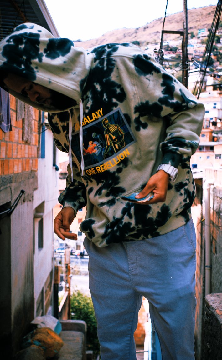 MPyoung_'s tweet photo. KING OF THE JUNGLE  🦍👑

#trap #trapbr #trakfz #trapbh #hiphop #rap #drip #plug 🔌🔌
#tropadaserra #Dabliumodas 

🅿️🅿️🅿️

🩸🩸 https://t.co/eCHybYKf0S