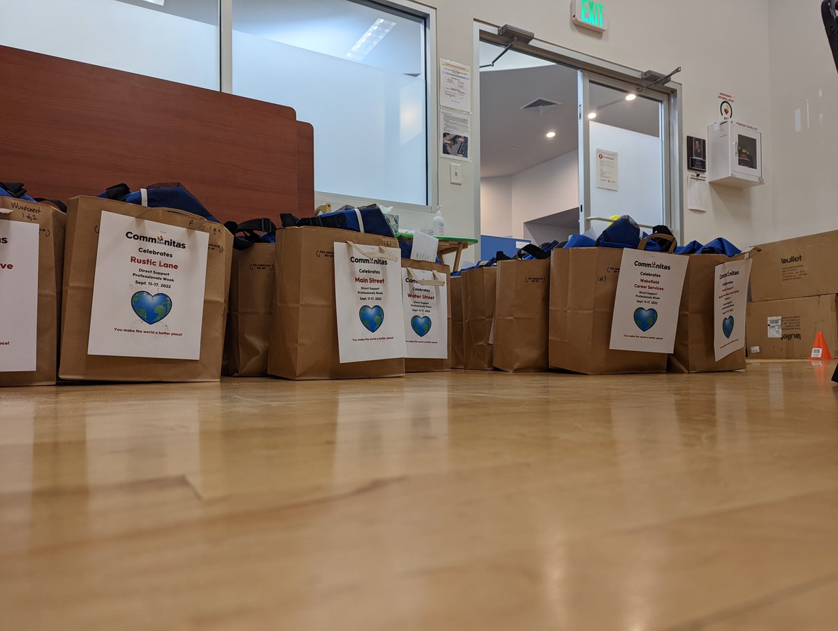 Communitas1954's tweet photo. The Employee Appreciation Elves have been hard at work, packing up appreciation gifts to celebrate Direct Support Professionals Week!
#DSP #DirectSupportProfessional #BetterTogether #WeAreCommunitas https://t.co/RXhV0XXhsL