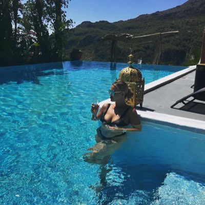 fkaanine's tweet photo. #NewProfilePic https://t.co/0InOY41uFO