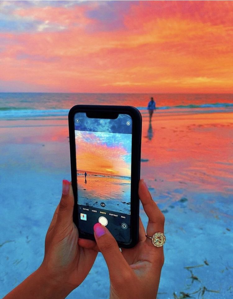 tmbIrpics's tweet photo. Me, every time I see a beautiful sunset 🌅 https://t.co/M0PqgSbTO9