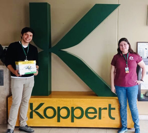 ange_cibrian's tweet photo. Part of the @endogenomiks team visit to @KoppertMX - got to see the #bumblebees from #Natupol up close - #PartnerWithNature https://t.co/UJW5tekukb