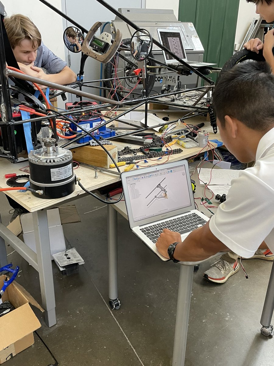 Electrathon crew starting the planning phases of a working electric vehicle 👀 @BVCAPS