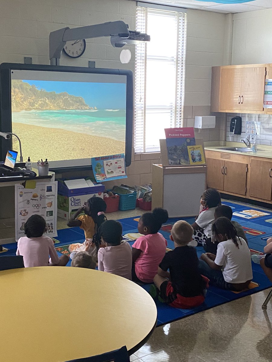 MrsRothCS's tweet photo. Our @ChatsworthSch SPP in action with our youngest Champions! Nature videos are proven to lower our heart rates after a transition and our Champs are engaged in Conscious Discipline! #ChatsWORTHY @_derrienTCS https://t.co/1LKicaTLZ2