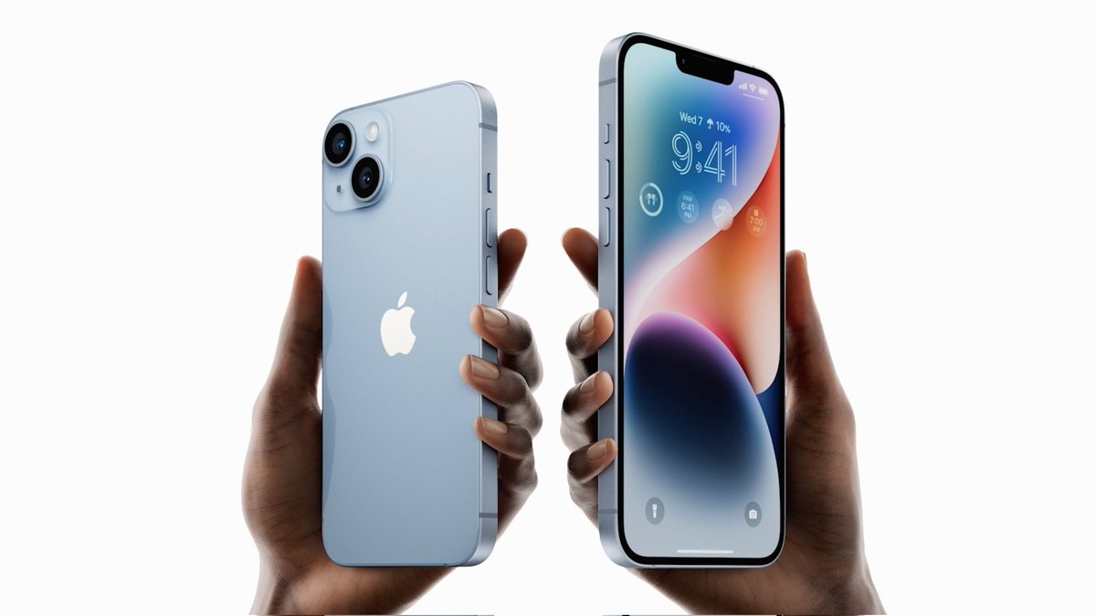 AmreliaRuhez's tweet photo. According to me iPhone 14 is Waste compare to iPhone 13 (No Major Updates)

So jinke paas iPhone 13 hai Khushiya manao upgrade karne ki zarorat nahi hai👍
#iPhone14 #iPhone13 #AppleEvent https://t.co/Hi7zkQOaQZ