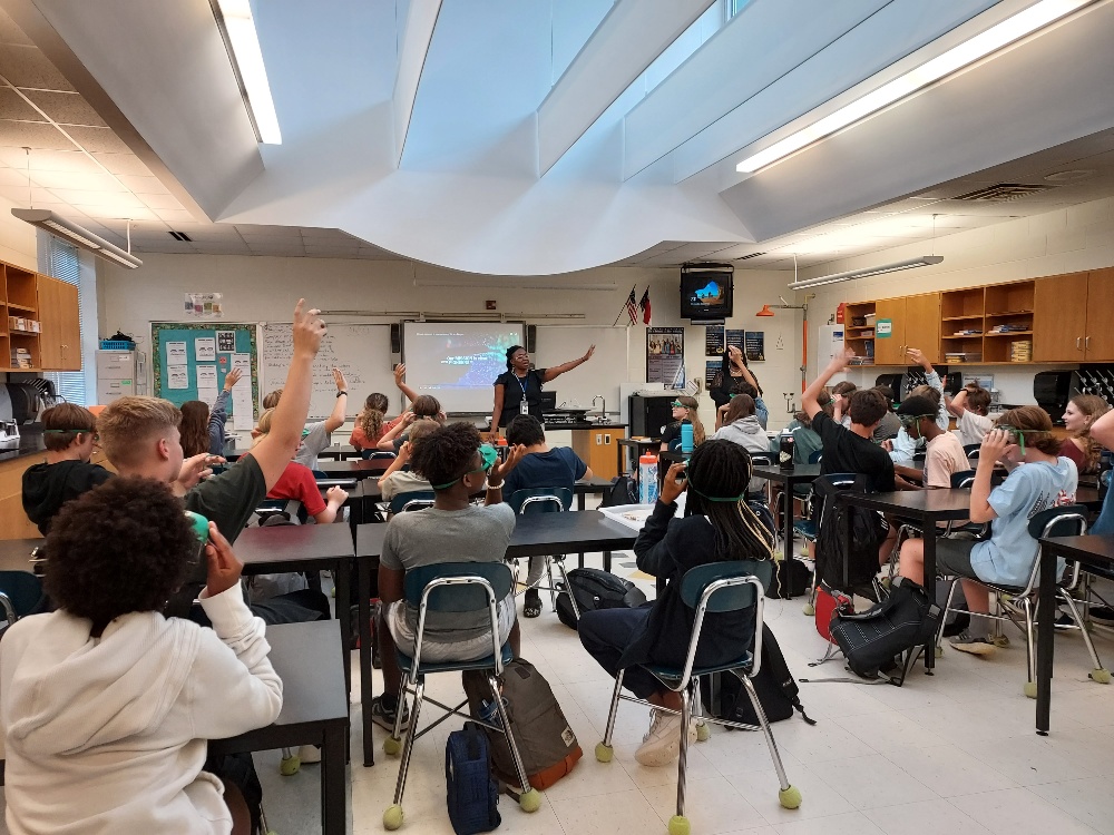 8-1 students preparing for a lab designed by Biogen on isolating and separating chemicals from mixtures.  Thanks, Ms. Watkins and Ms. Walker for helping our students make real-world connections.