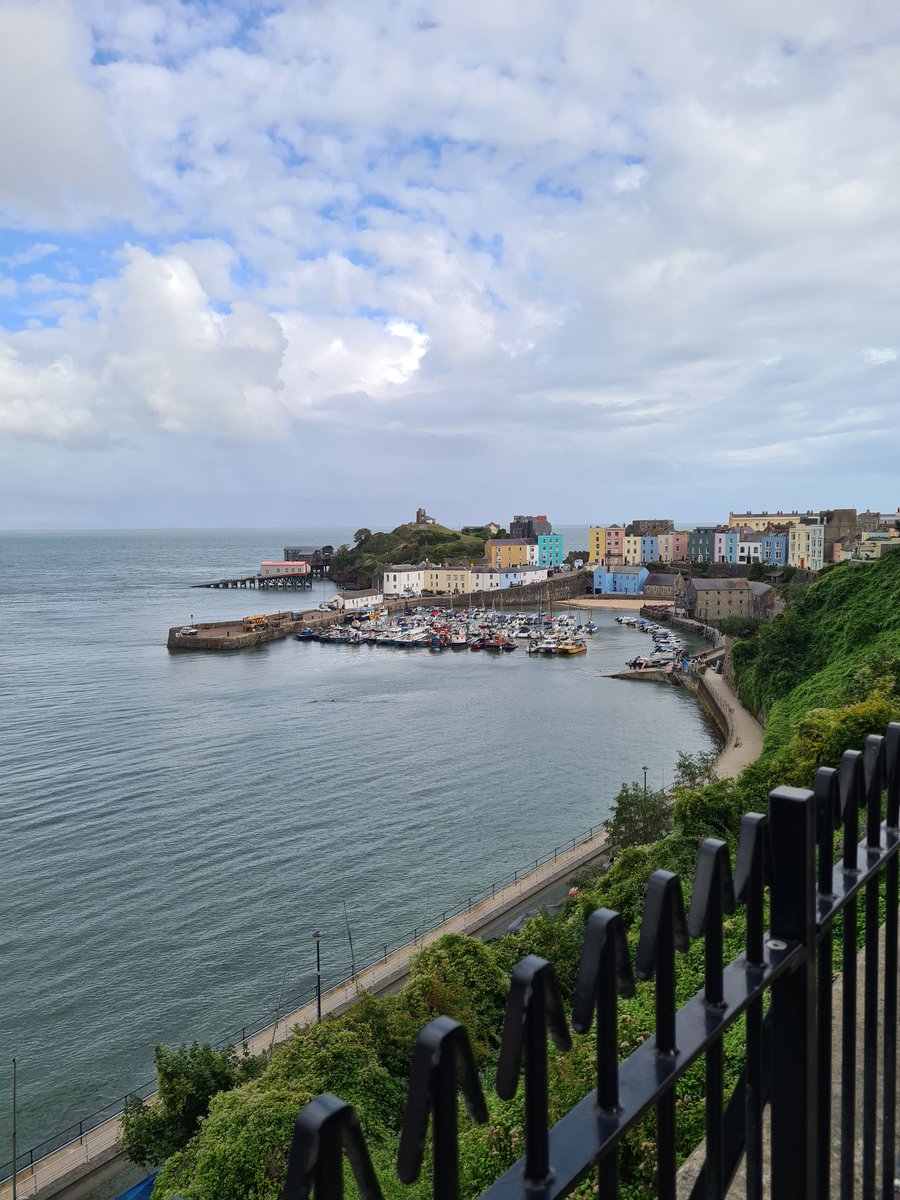 maynard154's tweet photo. Cracking Break so far, so great full for how nice this place is, my heart is truly full.
#Tenby 
#WALES https://t.co/qDalVgjqPH