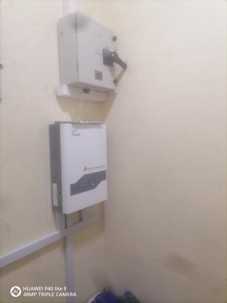 Bluebird_Tek's tweet photo. Salima Top Notch lodge.. 3kv back up installed.
Power 15rooms 10 plasma,9 security lights for 7 to 10 hours...
Contact us now +265 995 692 296
#go4solar #go4backup #energy #electricitybills #cost #solar #Bluebirdtec
#solarbusiness #choosebluebird #solarlights https://t.co/6chsZ661eM