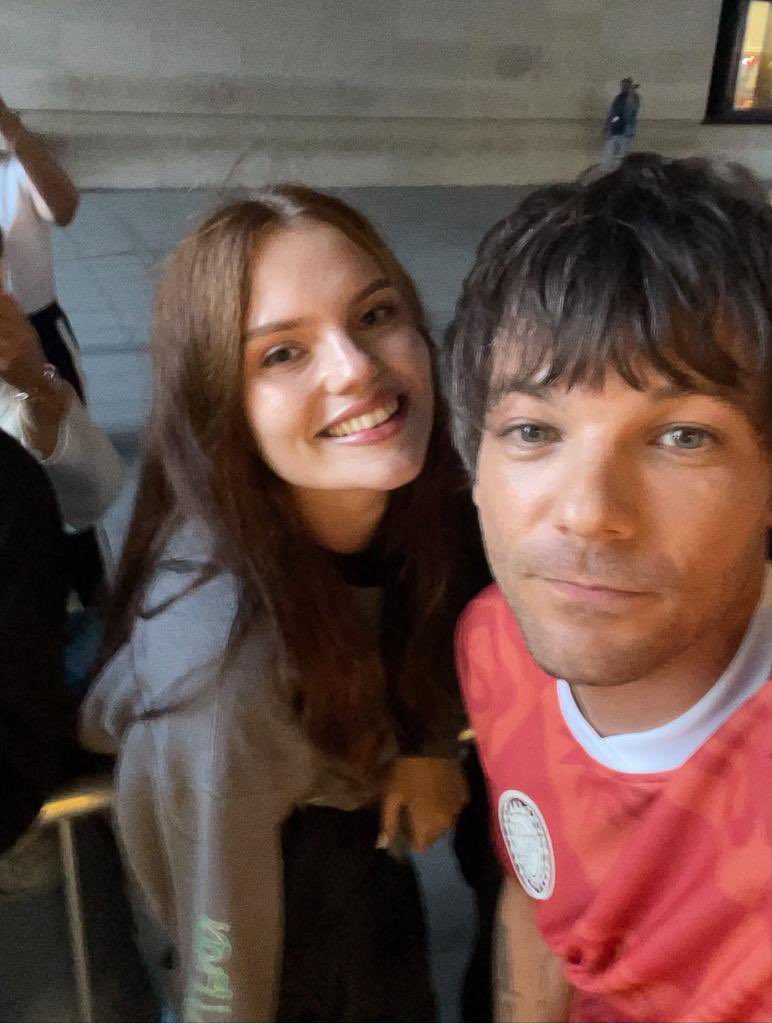 charly 🪩💋 tweet media